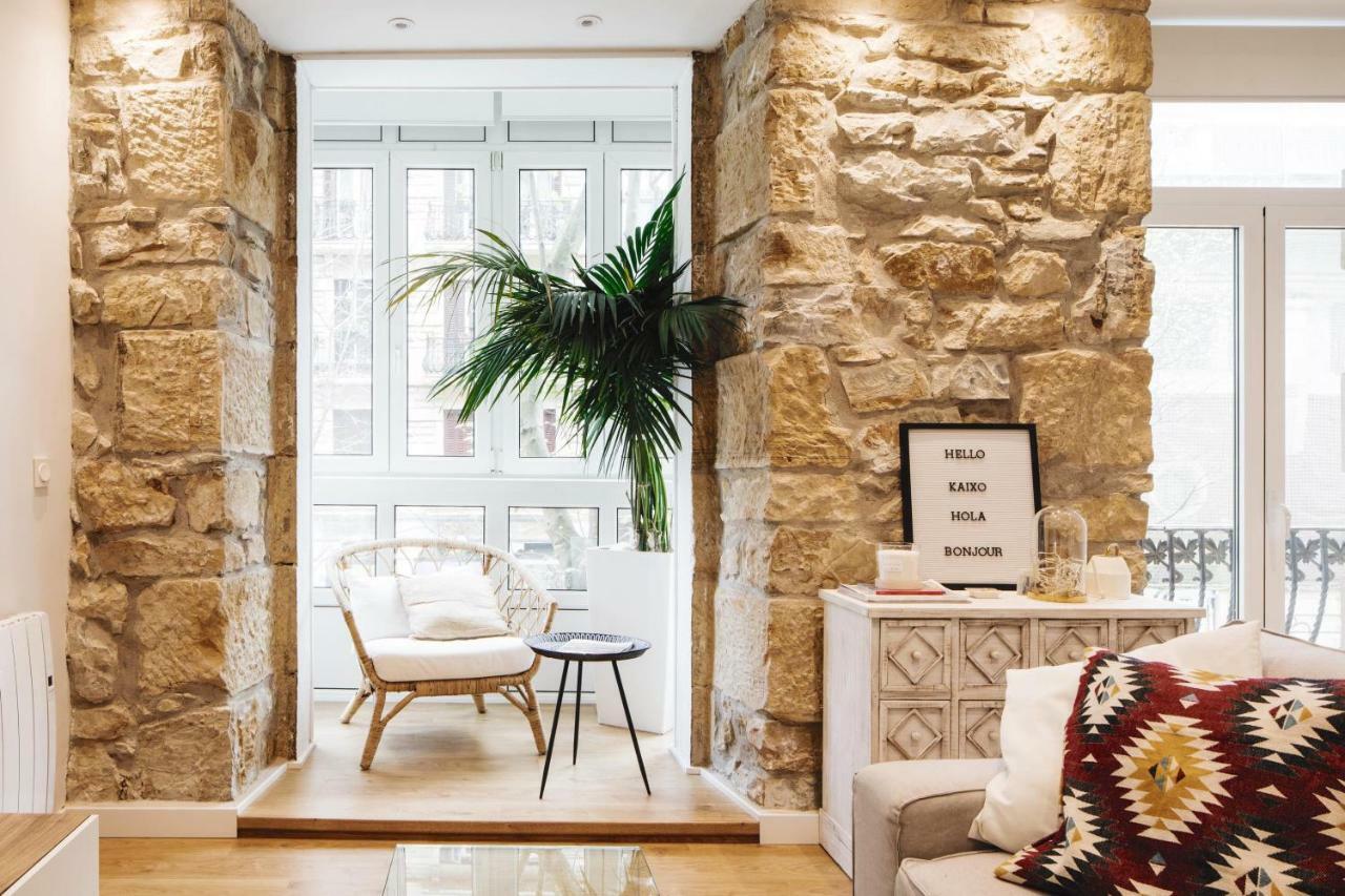 Urbieta Suite Apartment San Sebastian Luaran gambar